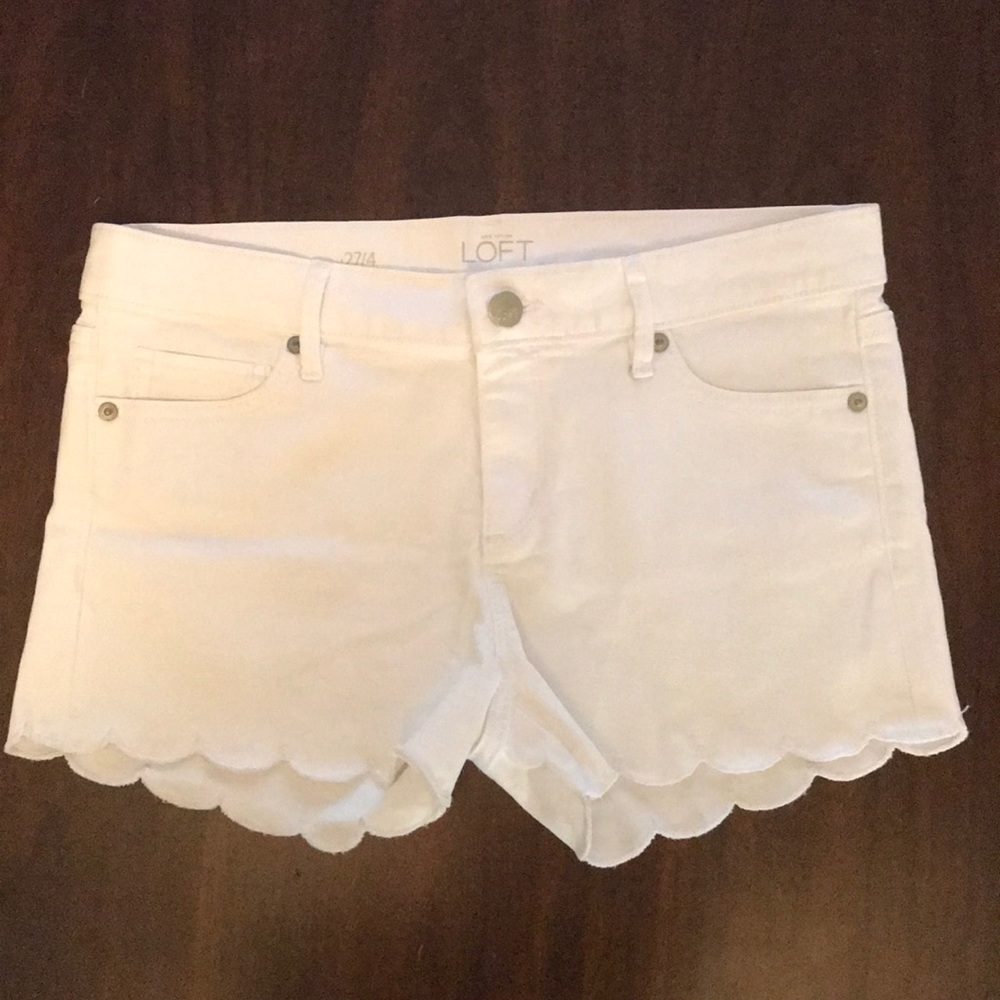 Ann Taylor Loft Scalloped Shorts